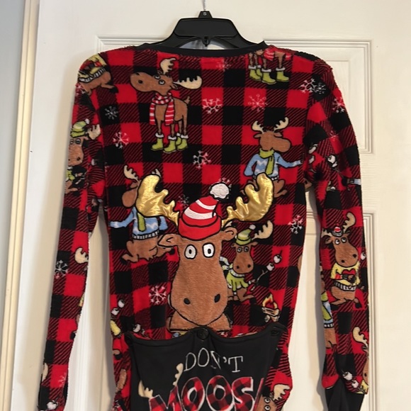 Christmas onesie - Picture 2 of 2